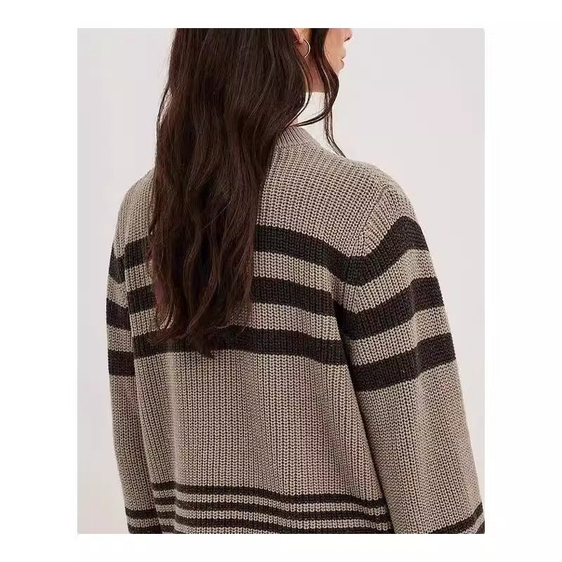 Comfortable Sweater - Iske
