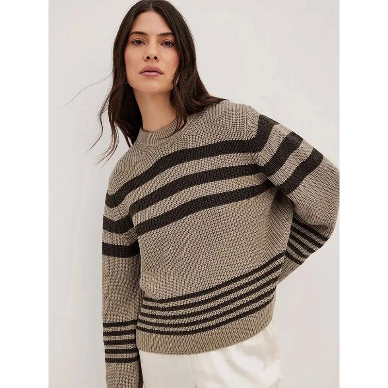 Comfortable Sweater - Iske