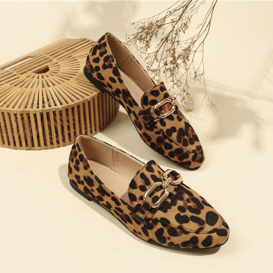 Chic Loafers - Noelle